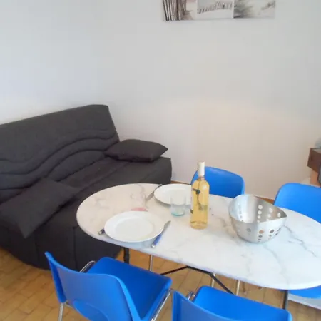 Balaruc-les-bains, 1 Piece, 3 Personnes - Fr-1-503-22 Apartment